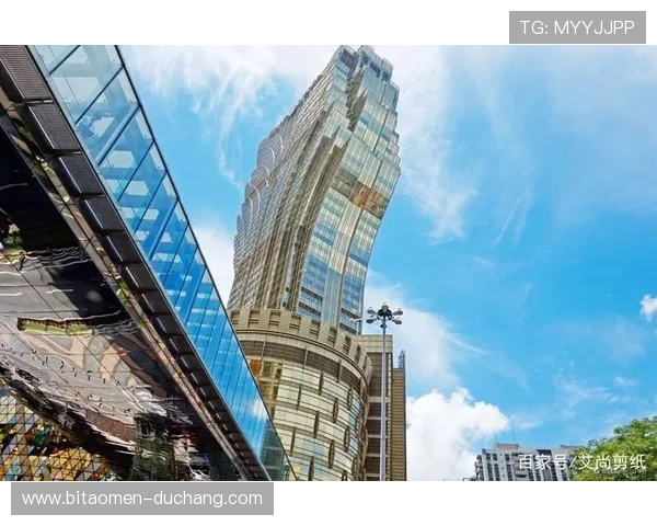 葡京旗舰厅客户端多平台兼容，随时随地开启精彩纷呈的娱乐之旅